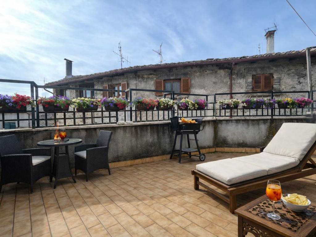 appartamento in vendita a Terni in zona Collescipoli