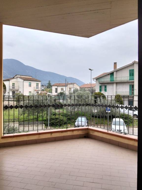 appartamento in vendita a Terni in zona Rivo