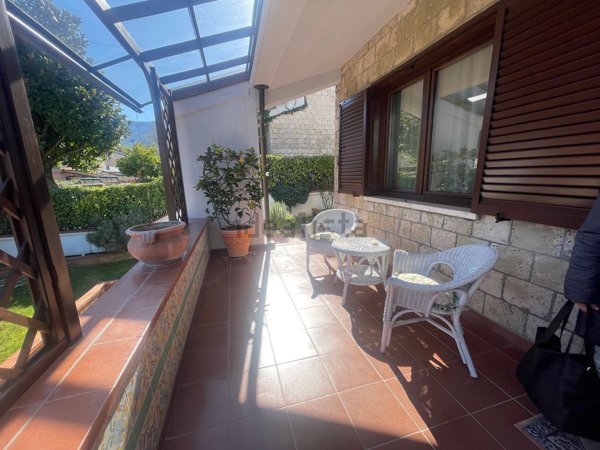 casa indipendente in vendita a Terni in zona Vocabolo Valenza