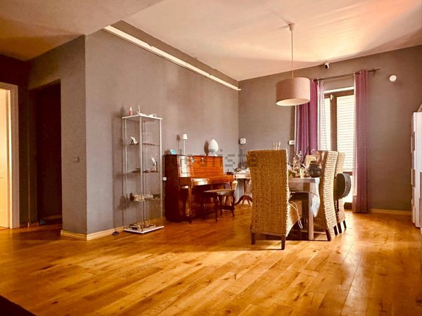 casa indipendente in vendita a Terni
