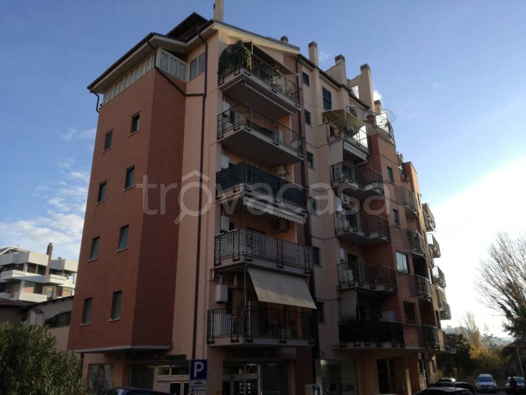 appartamento in vendita a Terni in zona Vocabolo Valenza