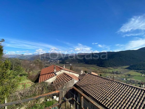 appartamento in vendita a Terni in zona Torreorsina