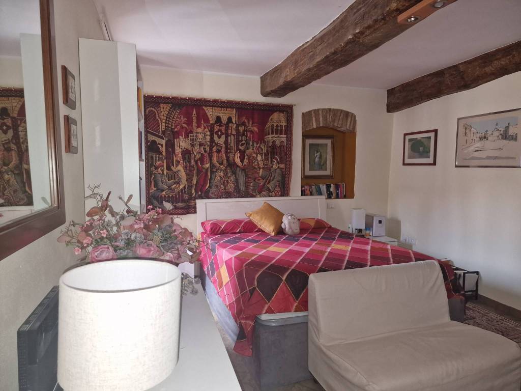 casa indipendente in vendita a Terni in zona Centro Città