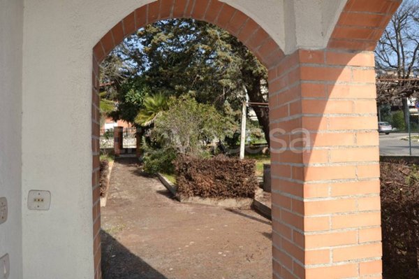 casa indipendente in vendita a Terni in zona Rivo