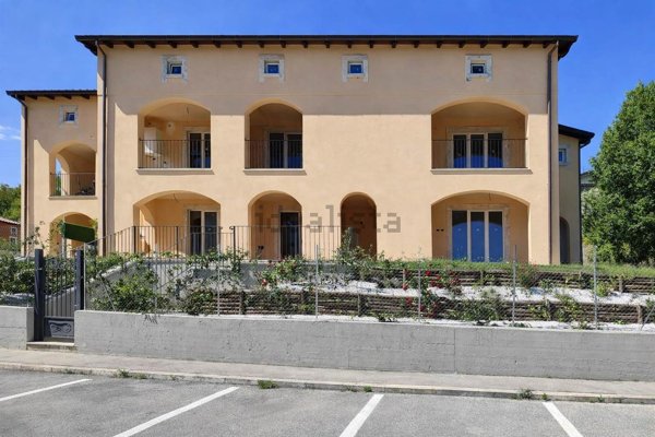 appartamento in vendita a Terni in zona Piediluco