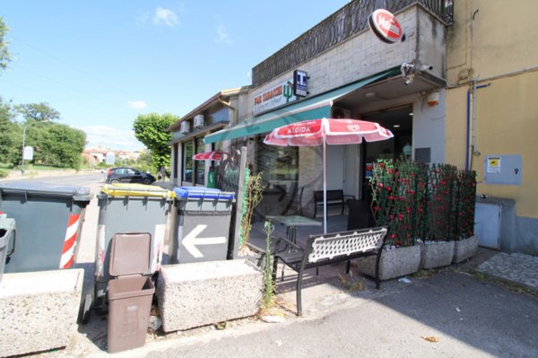 negozio in vendita a Terni in zona Gabelletta