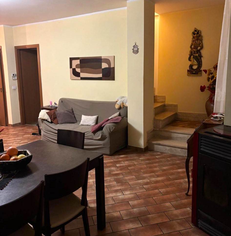 appartamento in vendita a Terni in zona Collescipoli