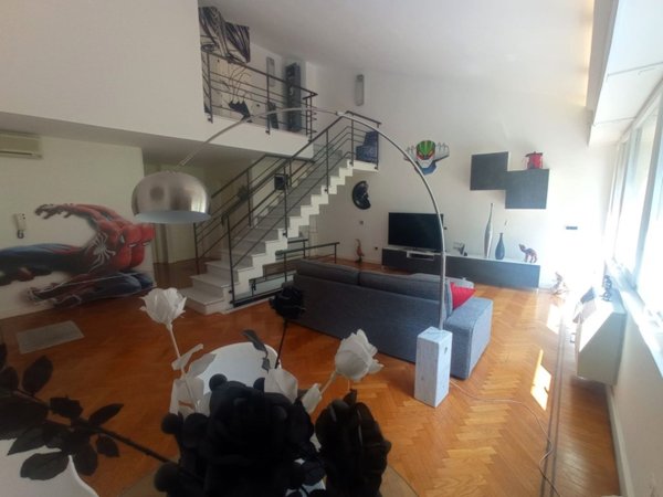 casa indipendente in vendita a Terni in zona Piedimonte