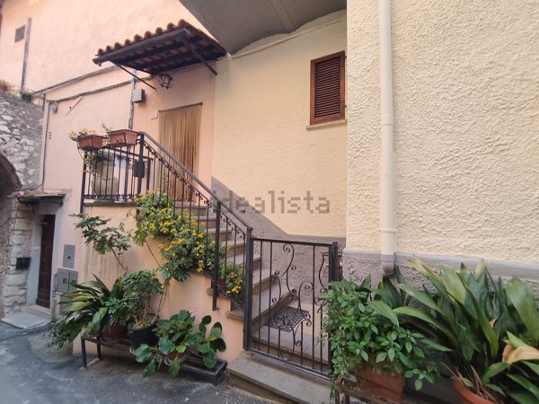 quadrivano in vendita a Terni in zona Centro Città