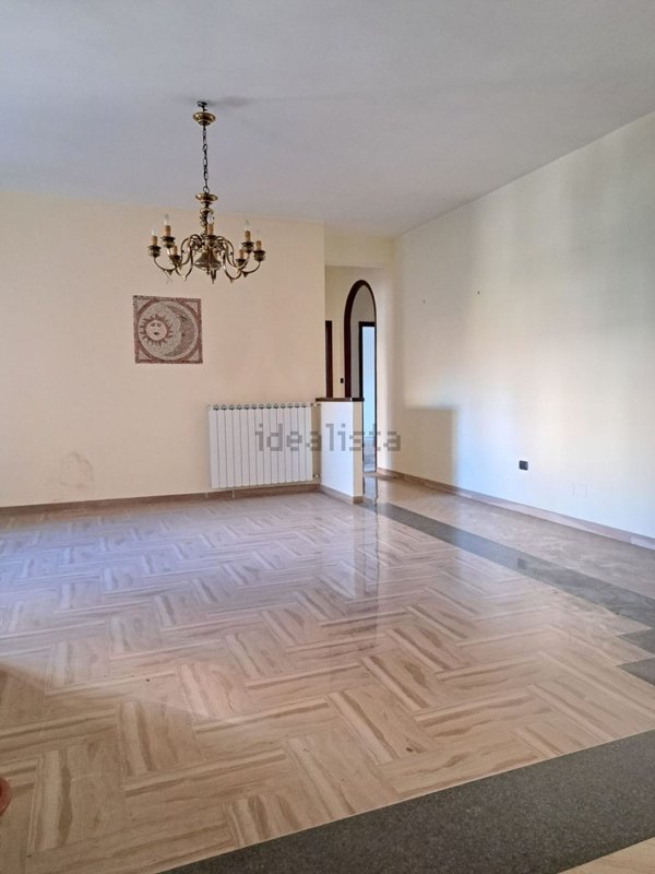 appartamento in vendita a Terni in zona Rivo