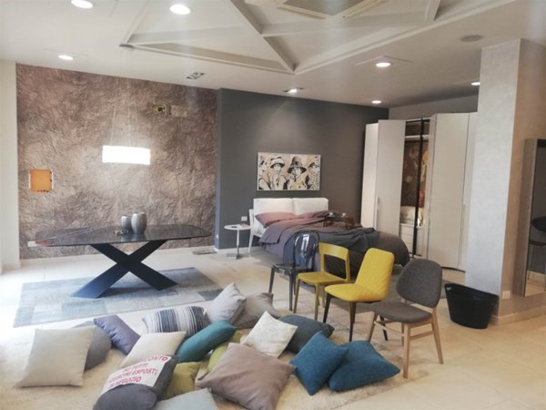 negozio in vendita a Terni in zona Centro Città