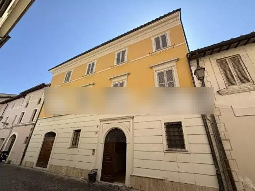 casa indipendente in vendita a Terni