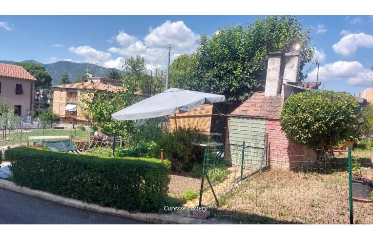 casa indipendente in vendita a Terni