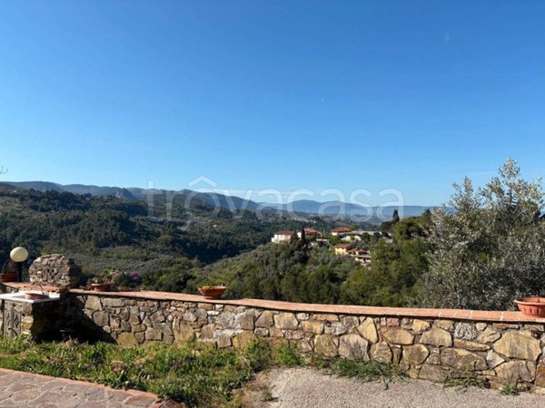 casa indipendente in vendita a Terni in zona Castagna