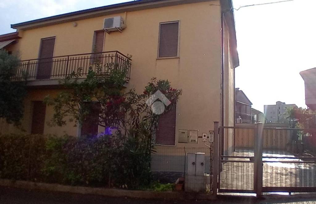 appartamento in vendita a Terni in zona Rivo
