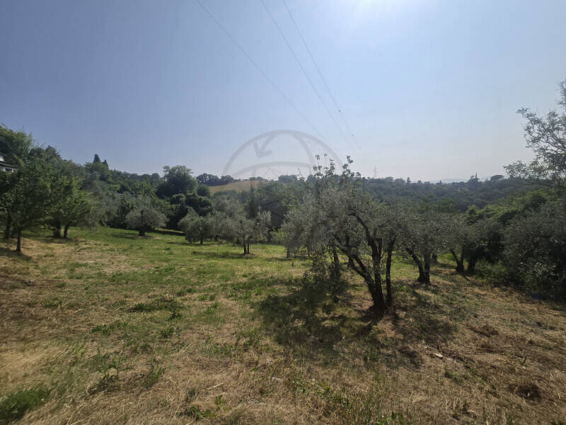 casa indipendente in vendita a Terni