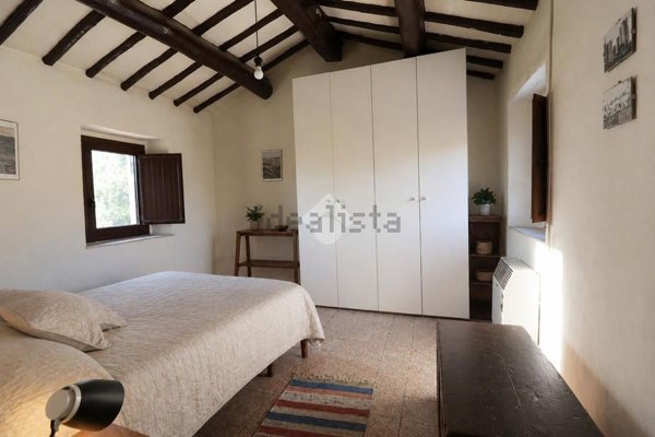 casa indipendente in vendita a Terni in zona Vocabolo Valenza