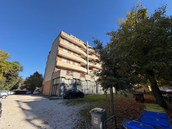 appartamento in vendita a Terni in zona Vocabolo Valenza