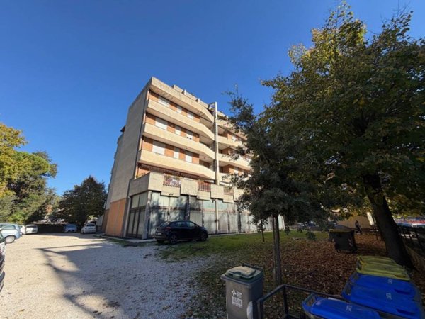 appartamento in vendita a Terni in zona Vocabolo Valenza