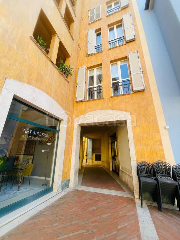 negozio in vendita a Terni in zona Centro Città