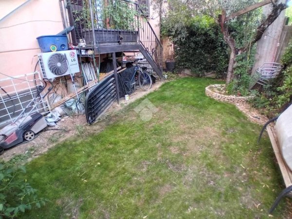 casa indipendente in vendita a Terni in zona Gabelletta