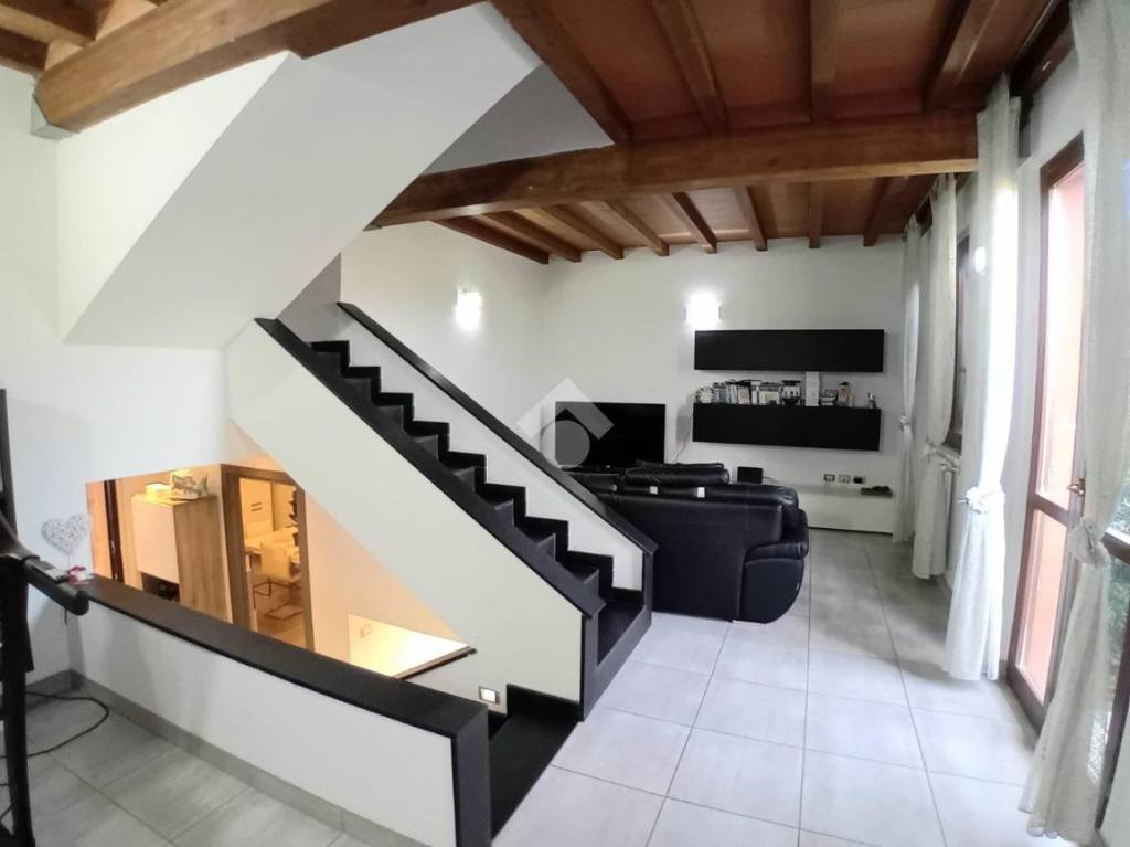casa indipendente in vendita a Terni in zona Gabelletta