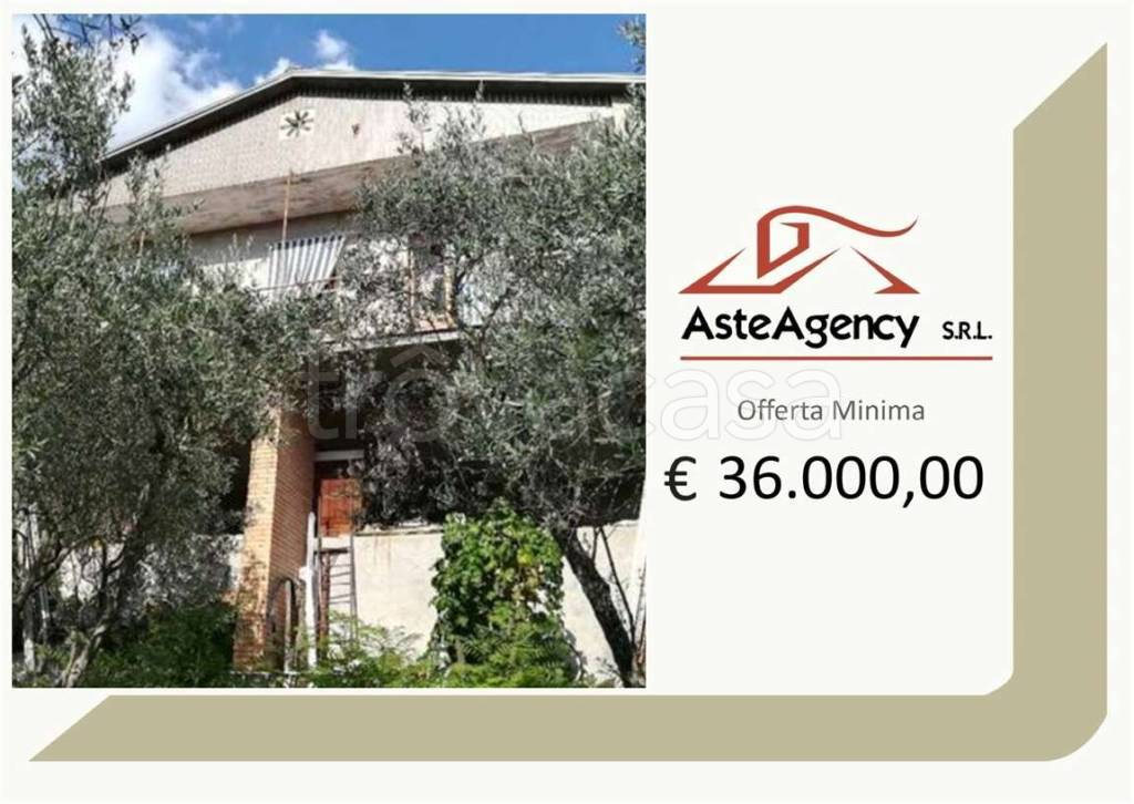 casa indipendente in vendita a Terni in zona Miranda