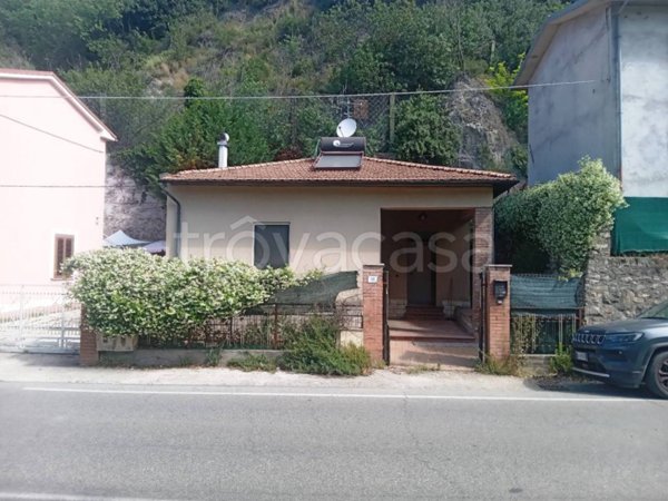 casa indipendente in vendita a Terni in zona Trevi