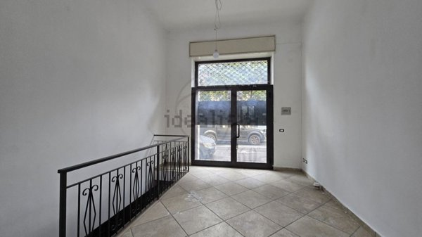 locale commerciale in vendita a Terni