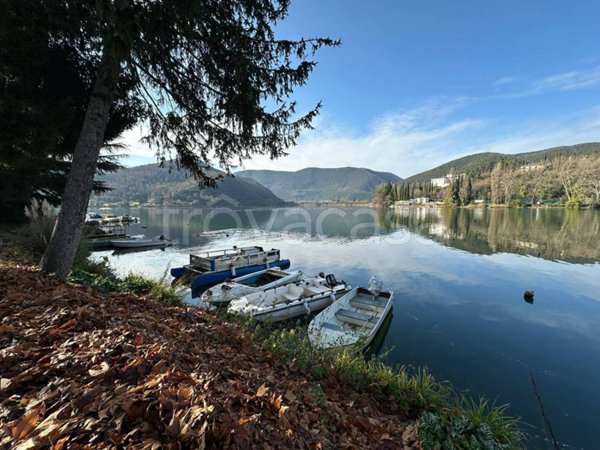 appartamento in vendita a Terni in zona Piediluco
