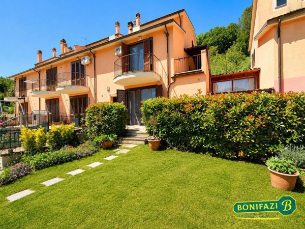 casa indipendente in vendita a Terni in zona Vocabolo Valenza