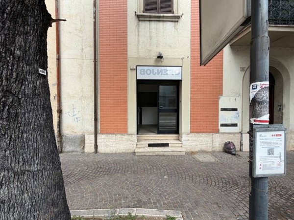 negozio in vendita a Terni in zona Centro Città