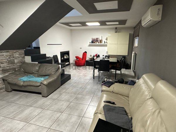 casa indipendente in vendita a Terni in zona Gabelletta