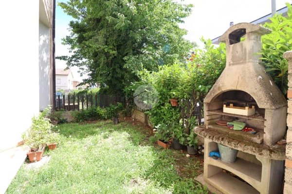 appartamento in vendita a Terni in zona Vocabolo Valenza