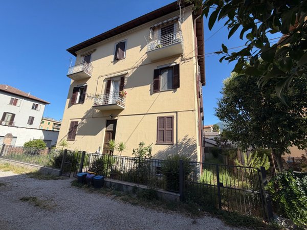 appartamento in vendita a Terni in zona Trevi