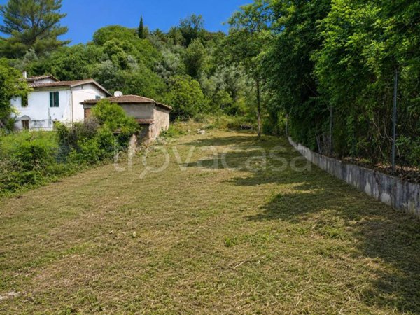 casa indipendente in vendita a Terni in zona Vocabolo Valenza