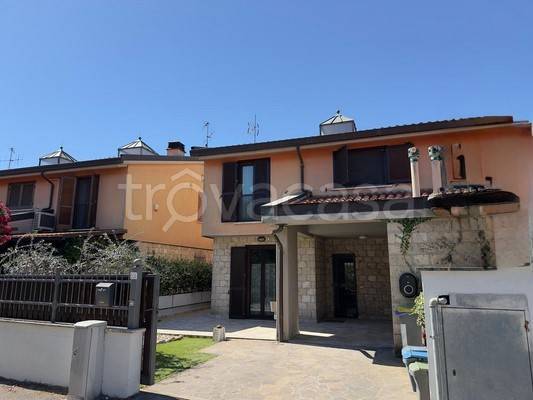 casa indipendente in vendita a Terni in zona Rivo