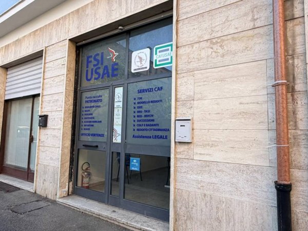 negozio in vendita a Terni in zona Centro Città