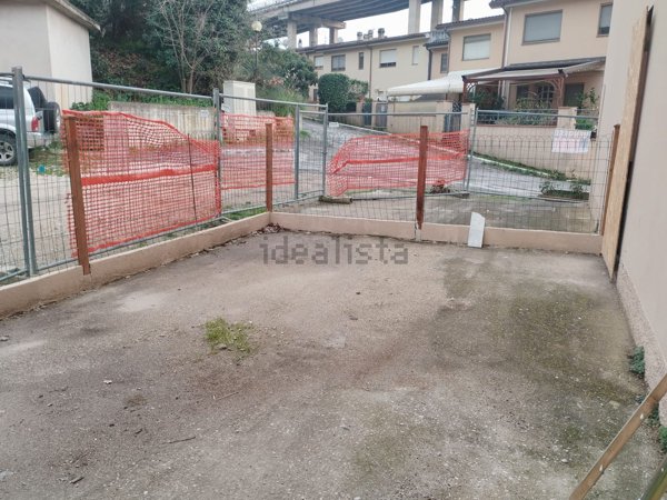 appartamento in vendita a Terni in zona Trevi