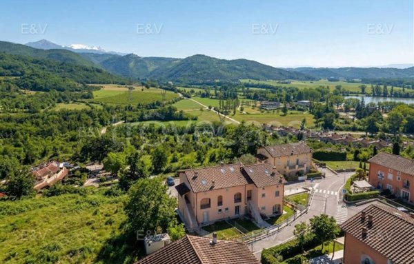appartamento in vendita a Terni in zona Piediluco