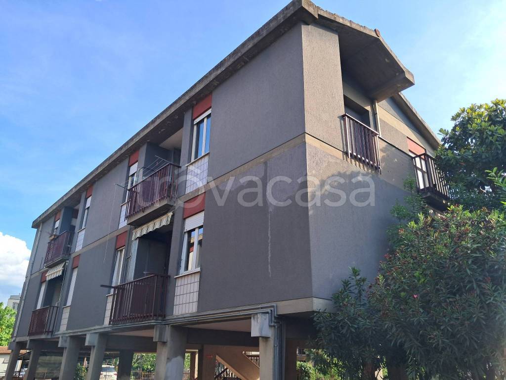 appartamento in vendita a Terni in zona Rivo