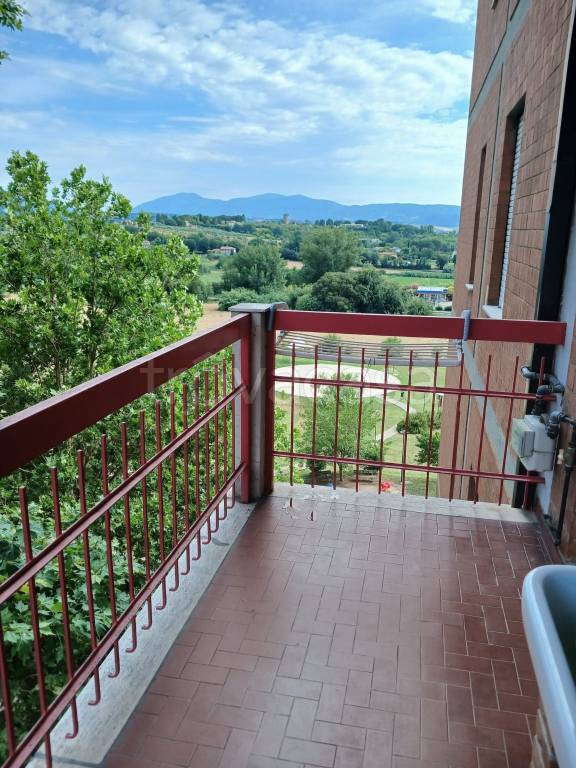 appartamento in vendita a Terni in zona Campitello