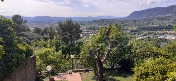 casa indipendente in vendita a Terni in zona La Romita