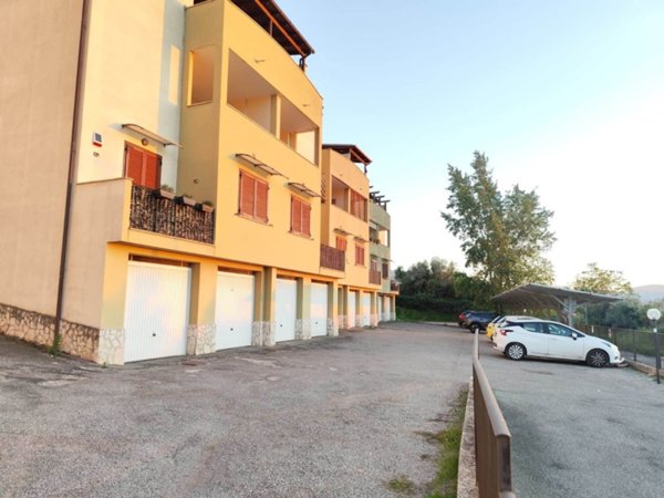 appartamento in vendita a Terni in zona Trevi