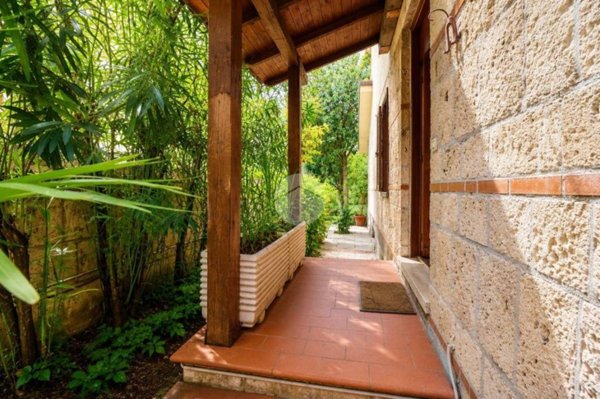 casa indipendente in vendita a Terni in zona Vocabolo Valenza