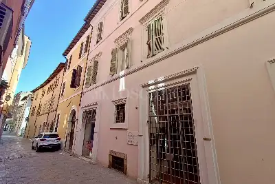 appartamento in vendita a Terni in zona Centro Città