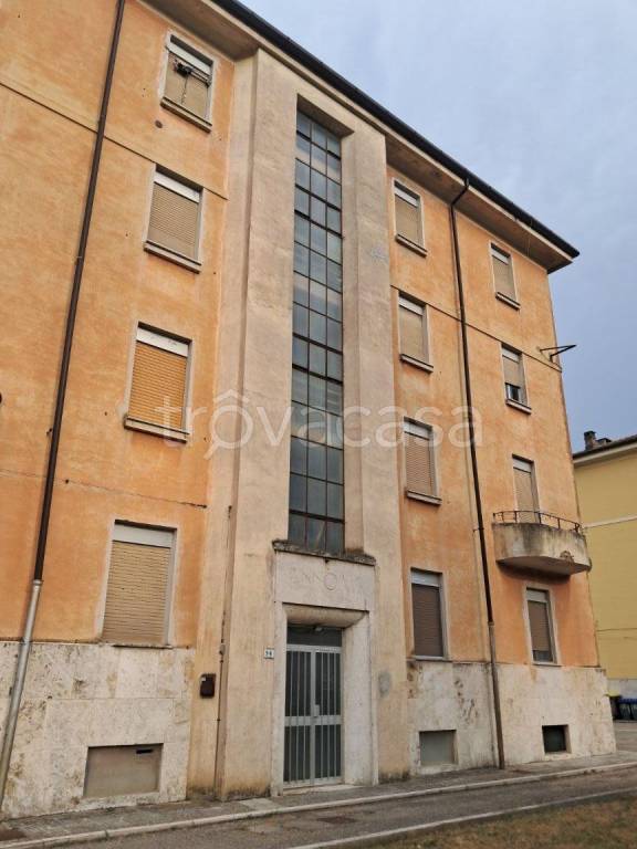appartamento in vendita a Terni in zona Giuncano Scalo
