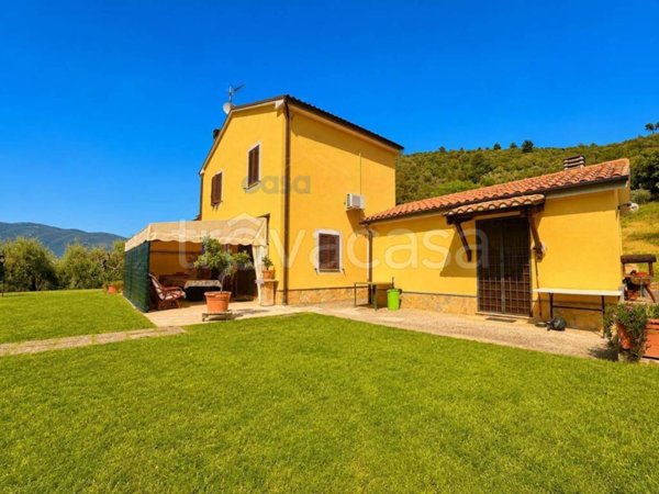 casa indipendente in vendita a Terni in zona Vocabolo Valenza