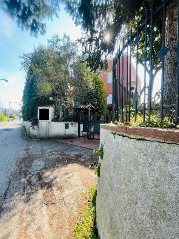 casa indipendente in vendita a Terni in zona Collescipoli