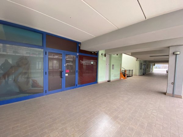 negozio in vendita a Terni